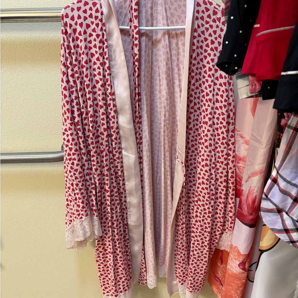 Victoria's Secret Pink and Red Heart-Print Satin-Trim Robe